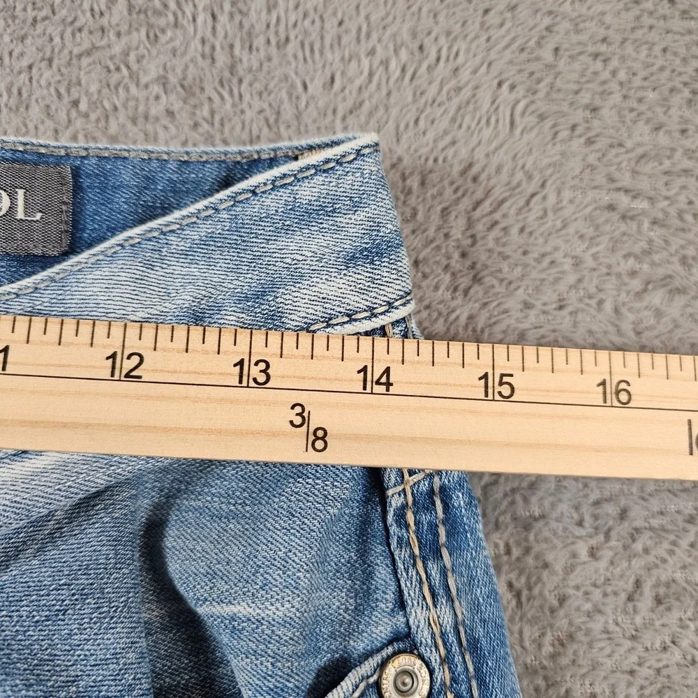 Buckle BKE Jake Bootleg Jeans Mens 29L x 32 Light Wash Distressed Blue Denim